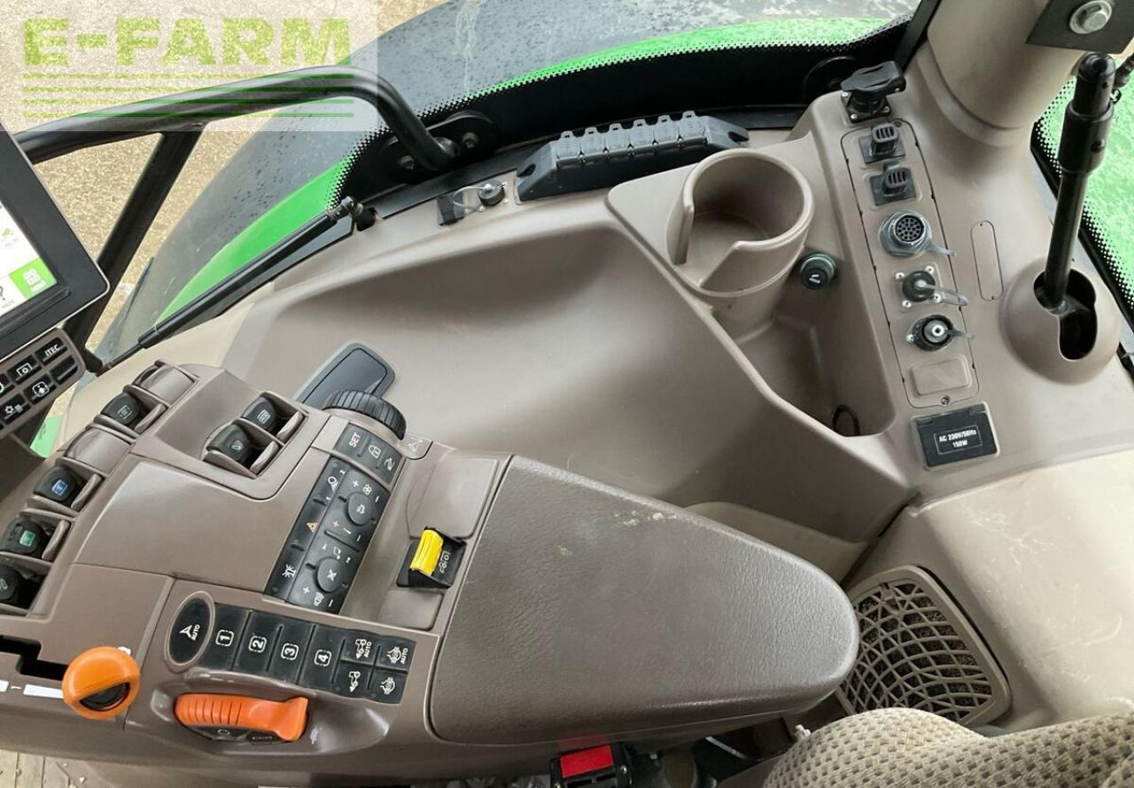 Трактор John Deere 6215r: фото 24