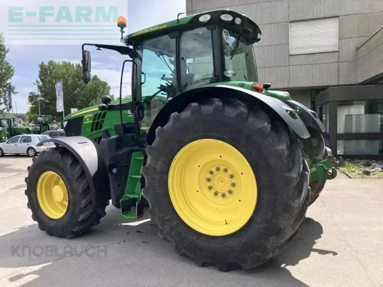 John Deere 6215r - Трактор: фото 3 John Deere 6215r - Трактор: фото 3