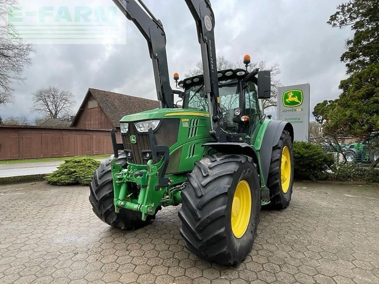 John Deere 6215r ap - Трактор: фото 2 John Deere 6215r ap - Трактор: фото 2