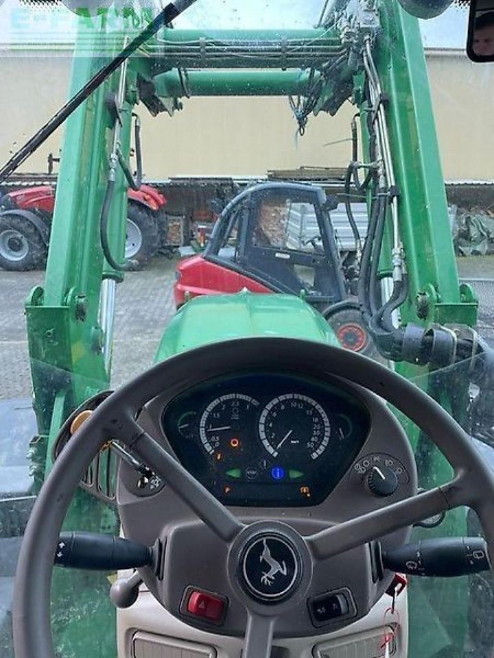 John Deere 6830 premium - Трактор: фото 4 John Deere 6830 premium - Трактор: фото 4