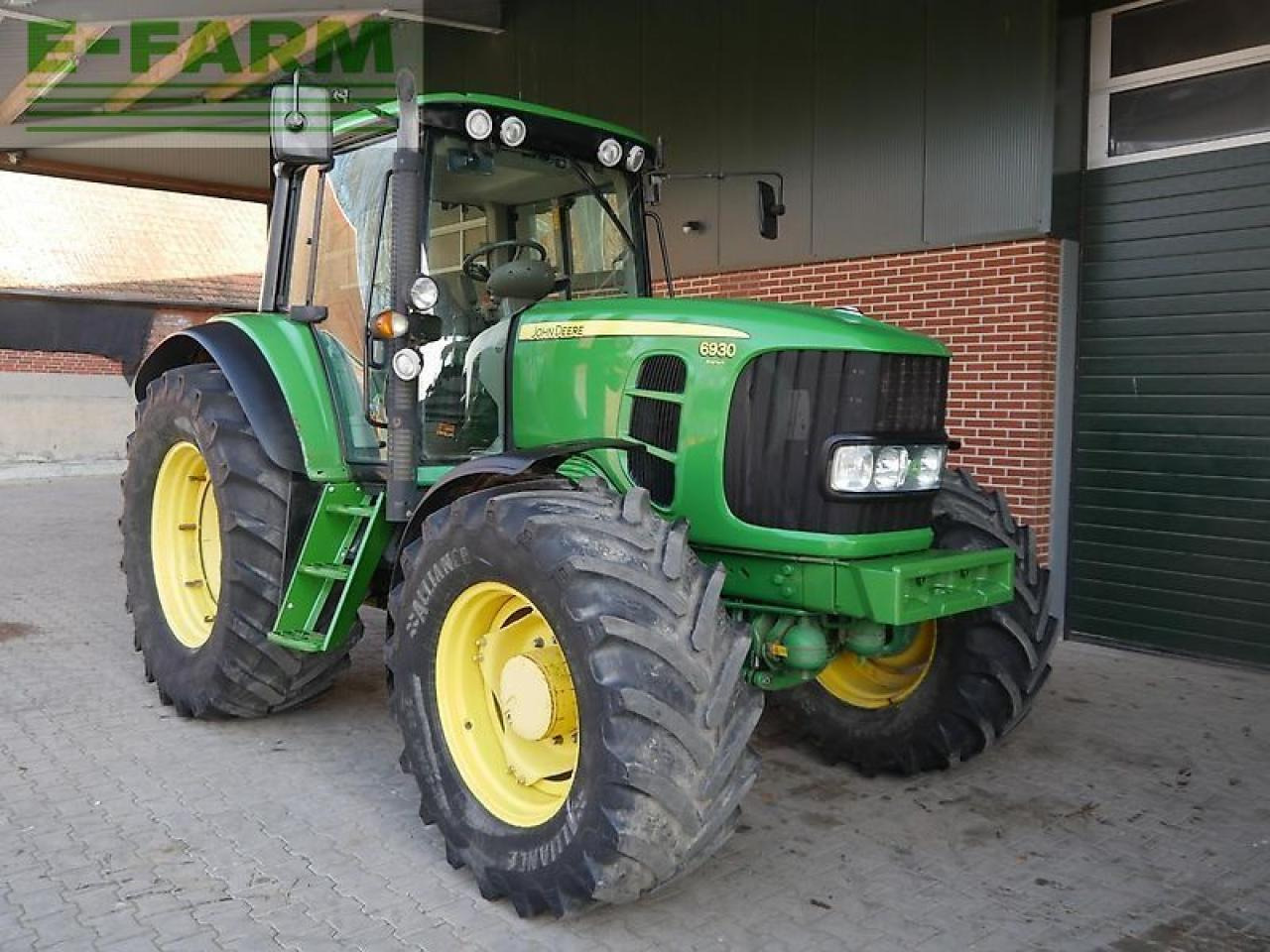 John Deere 6930 premium autopowr - Трактор: фото 2 John Deere 6930 premium autopowr - Трактор: фото 2