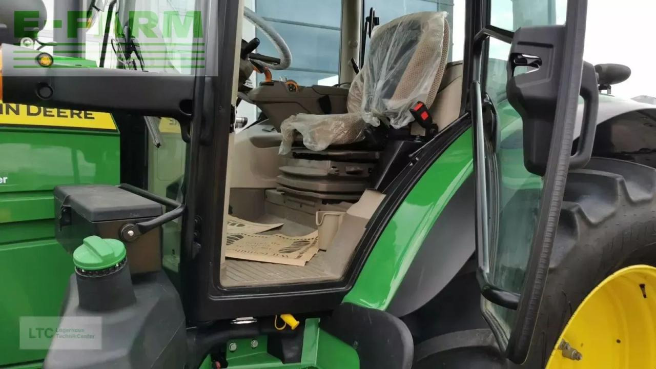 John Deere 6r 130 - Трактор: фото 5 John Deere 6r 130 - Трактор: фото 5