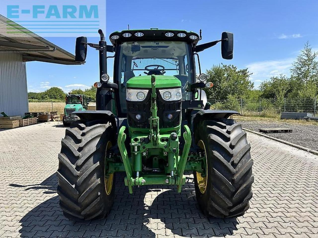John Deere 6r 130 - Трактор: фото 3 John Deere 6r 130 - Трактор: фото 3
