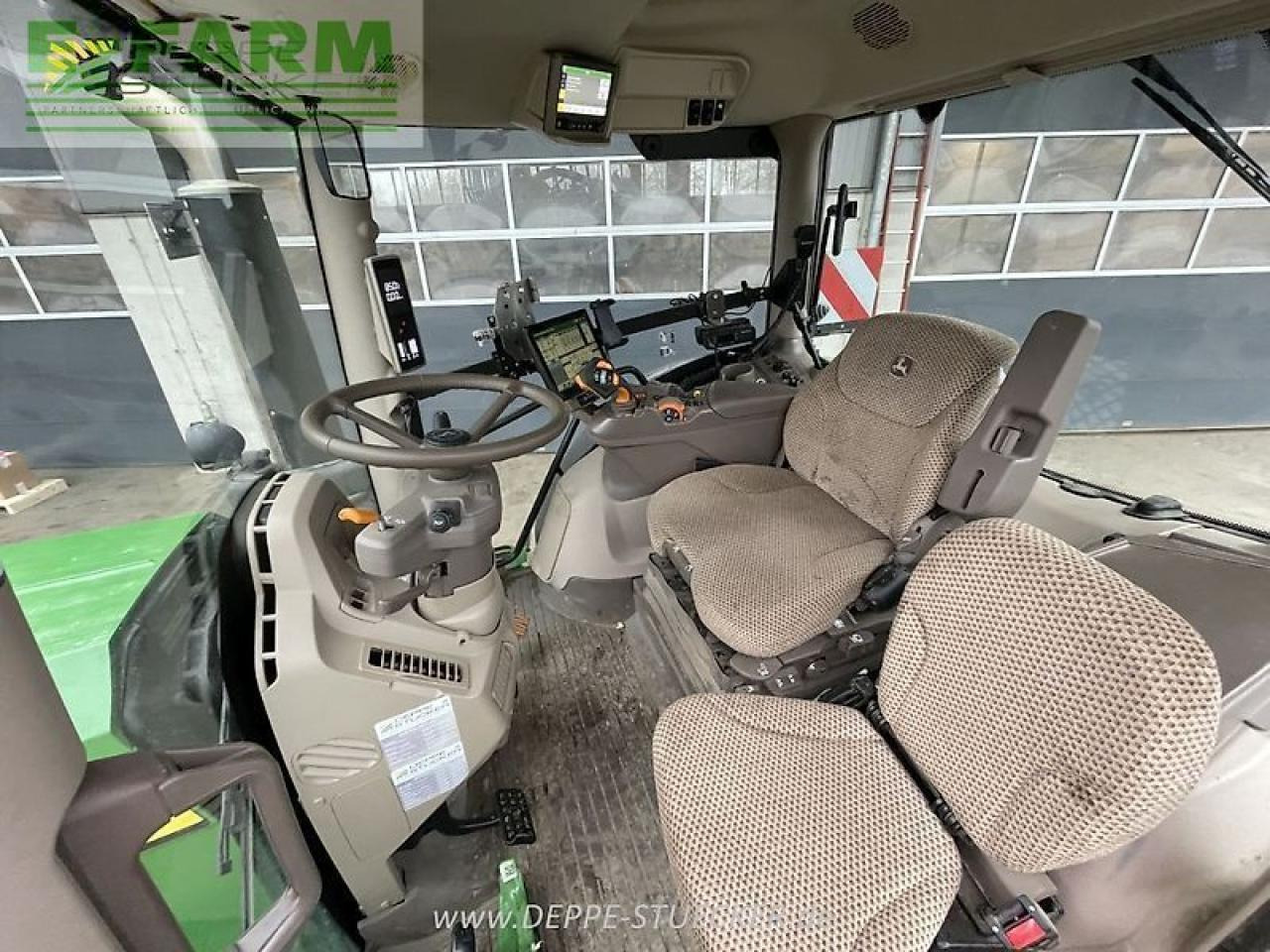 John Deere 6r 175 - Трактор: фото 5 John Deere 6r 175 - Трактор: фото 5