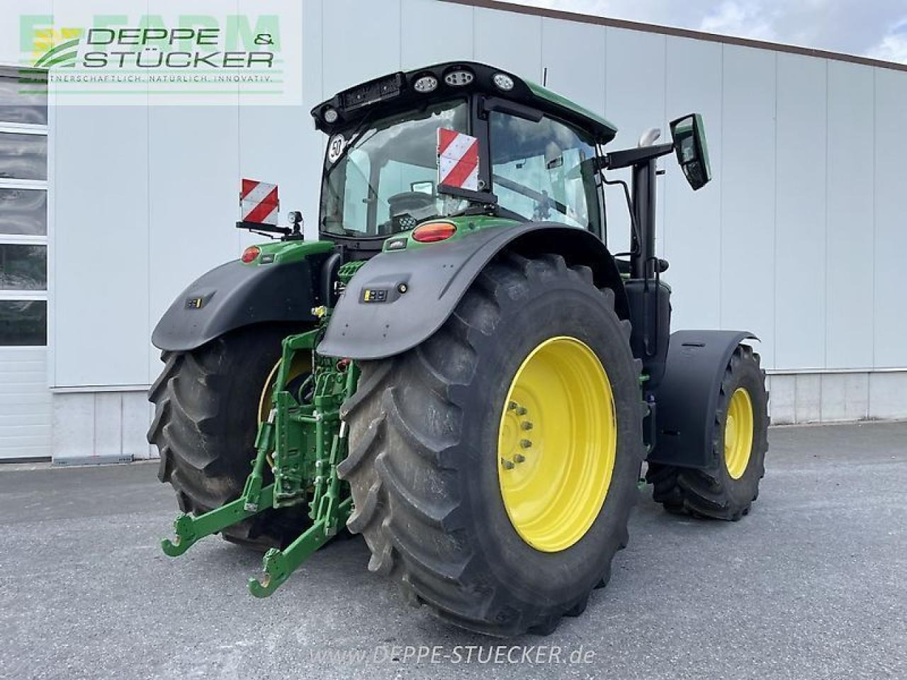 John Deere 6r 175 - Трактор: фото 4 John Deere 6r 175 - Трактор: фото 4