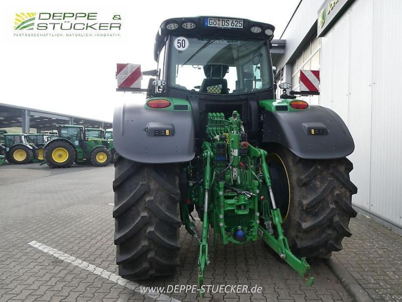 John Deere 6r 250 - Трактор: фото 5 John Deere 6r 250 - Трактор: фото 5