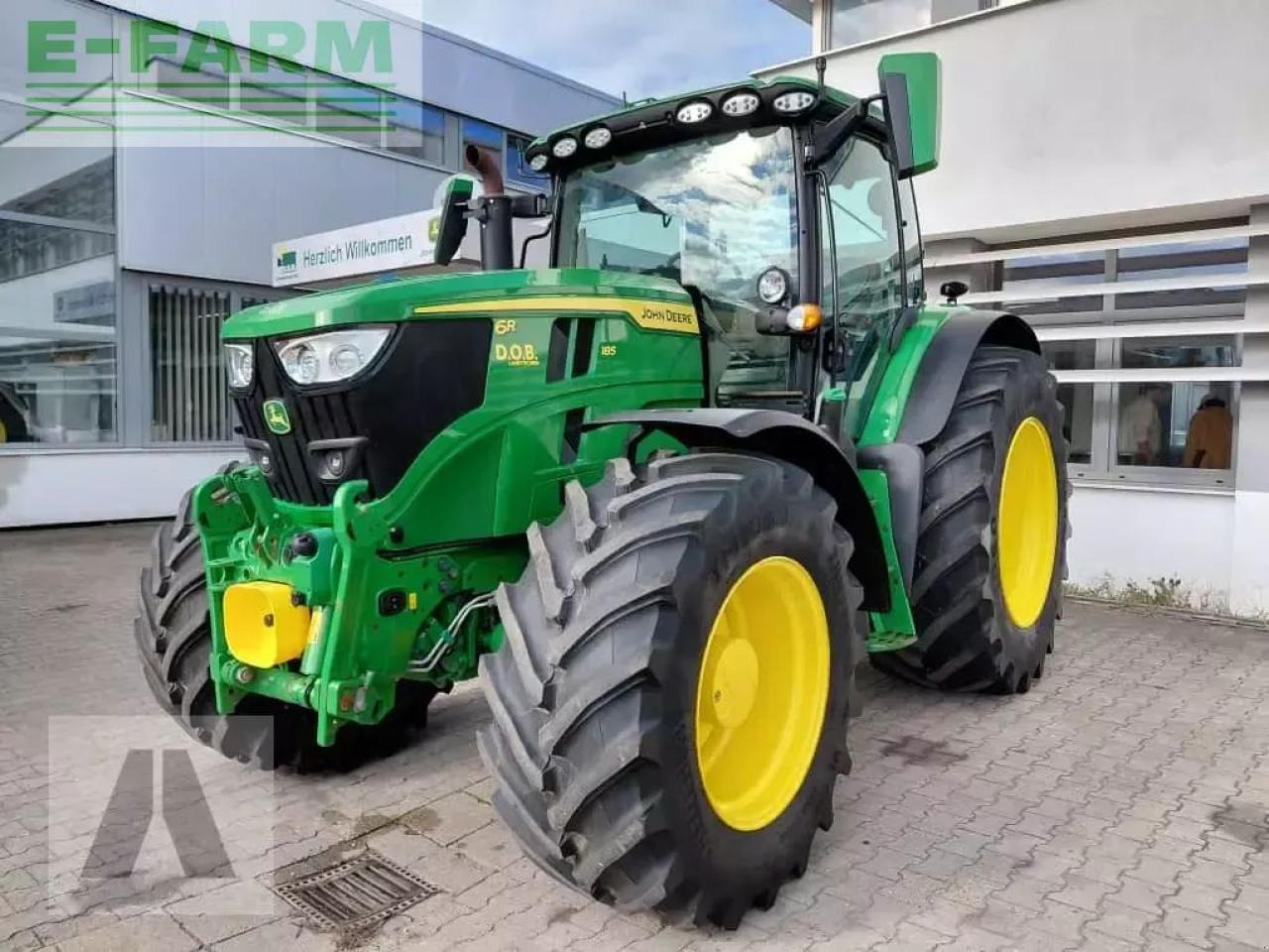 John Deere 6r185 6r 185 - Трактор: фото 1 John Deere 6r185 6r 185 - Трактор: фото 1