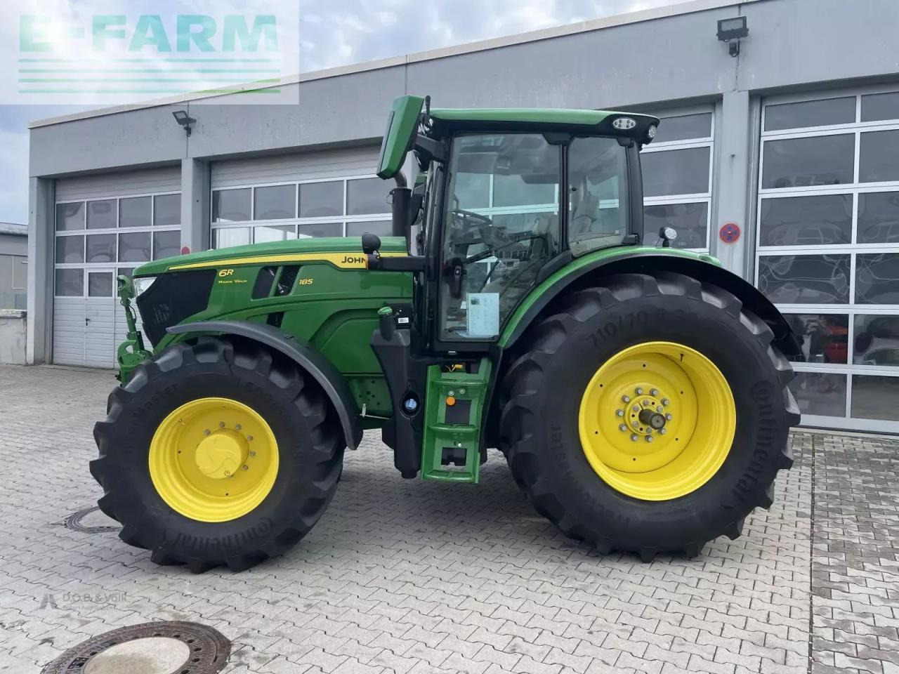 John Deere 6r185 - Трактор: фото 4 John Deere 6r185 - Трактор: фото 4