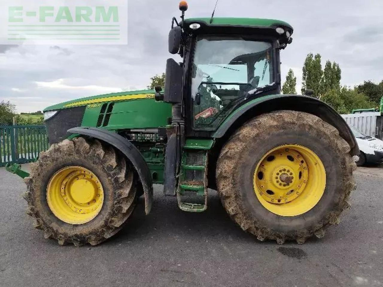 John Deere 7210r - Трактор: фото 5 John Deere 7210r - Трактор: фото 5