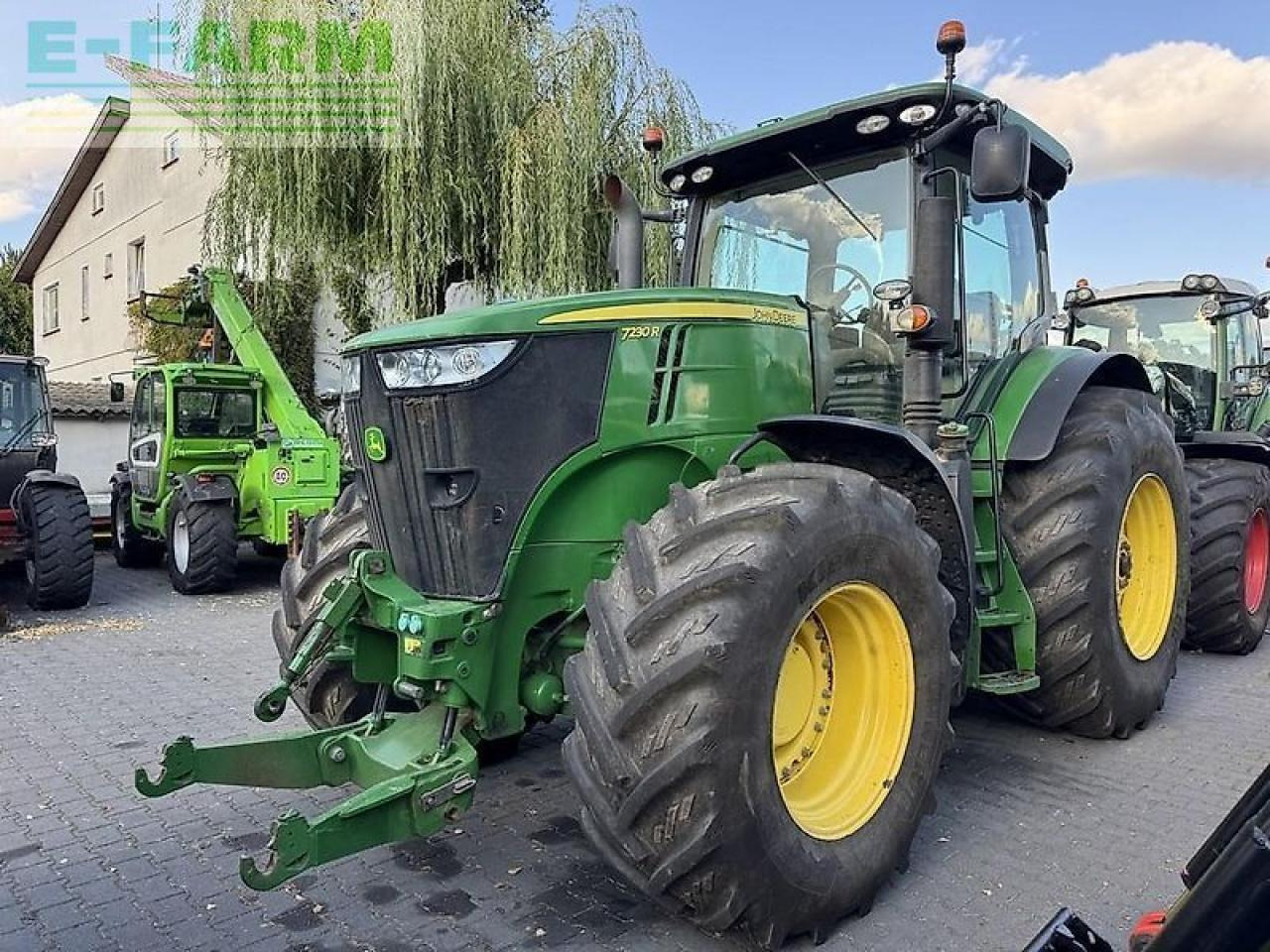 John Deere 7230r - Трактор: фото 1 John Deere 7230r - Трактор: фото 1