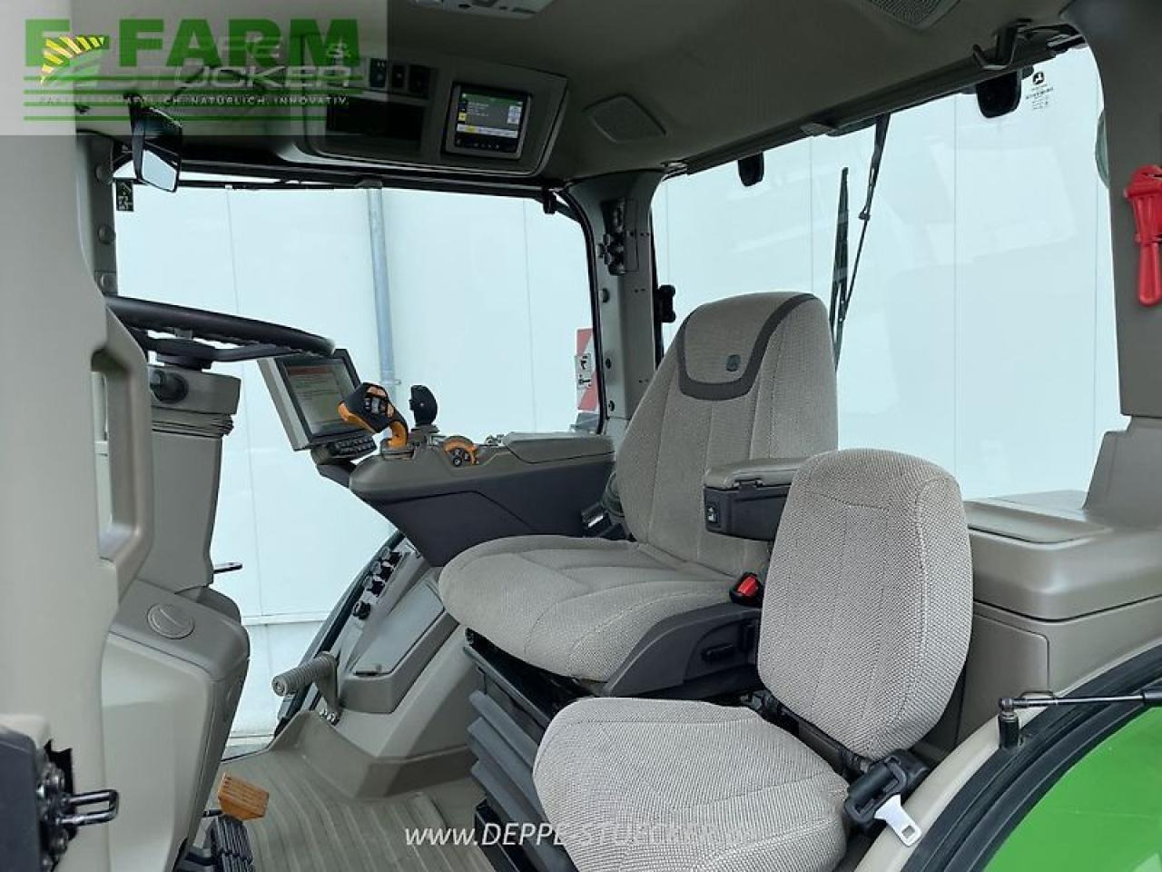 Трактор John Deere 7r 290: фото 10