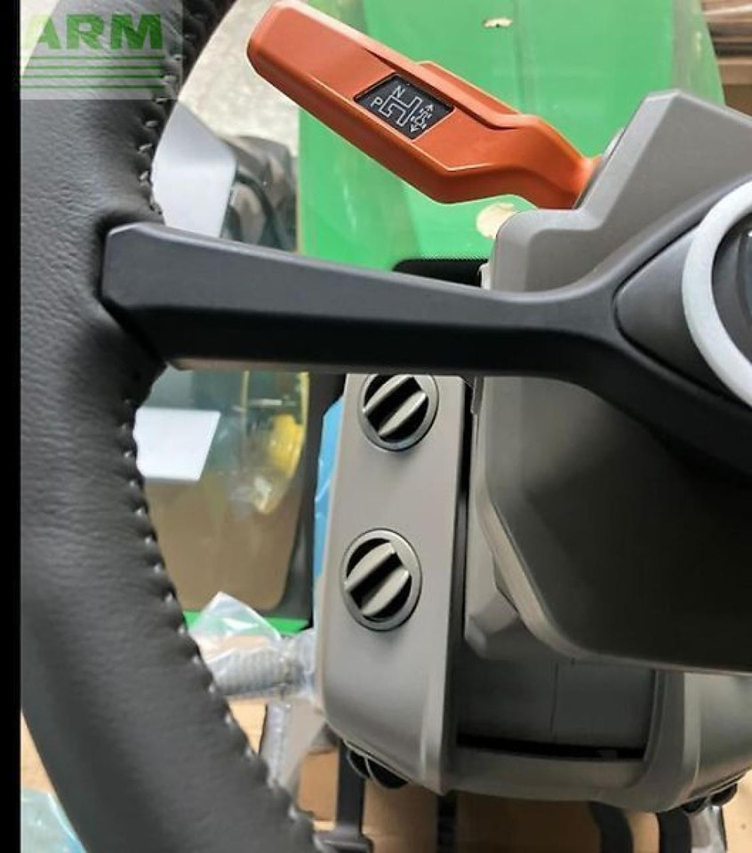 Трактор John Deere 7r 330: фото 8 Трактор John Deere 7r 330: фото 8