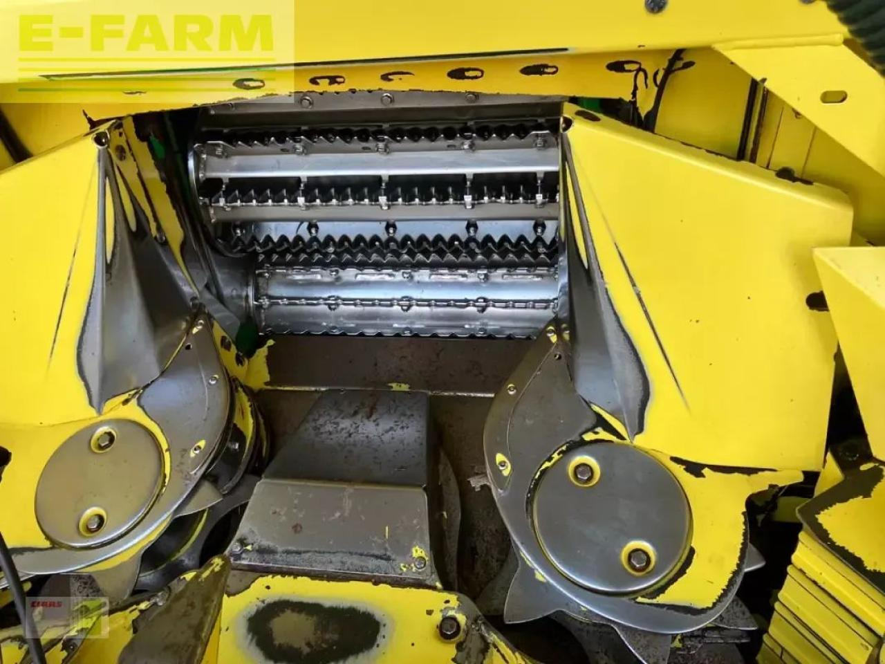 John Deere 8300i - Кормоуборочный комбайн: фото 2 John Deere 8300i - Кормоуборочный комбайн: фото 2