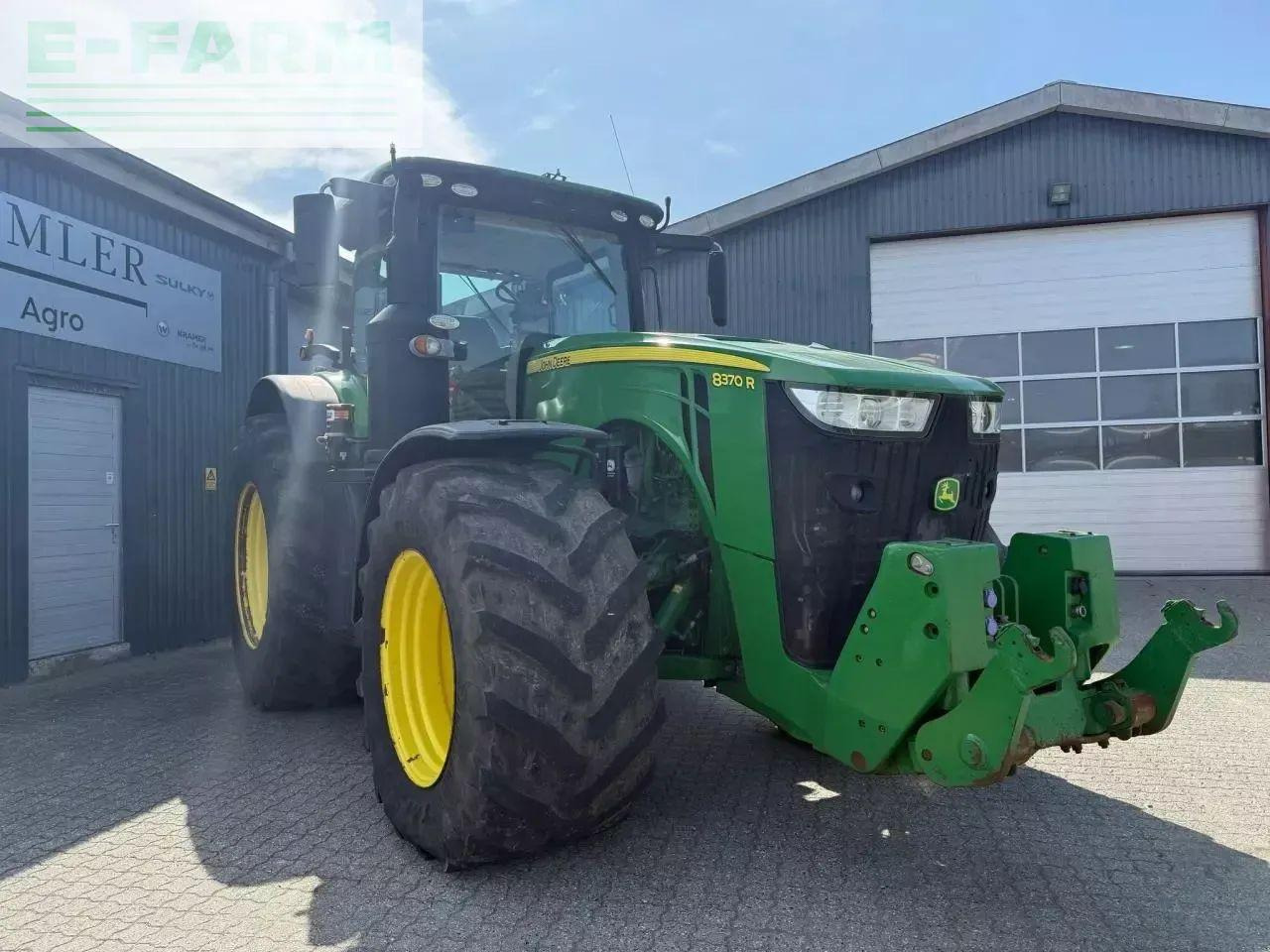 John Deere 8370r - Трактор: фото 2 John Deere 8370r - Трактор: фото 2