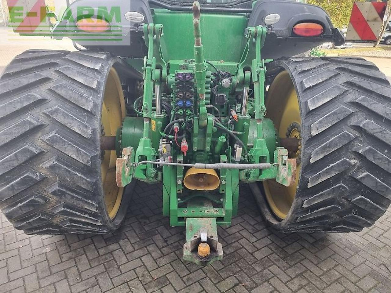 John Deere 8370rt my18 e23 40 - Трактор: фото 4 John Deere 8370rt my18 e23 40 - Трактор: фото 4