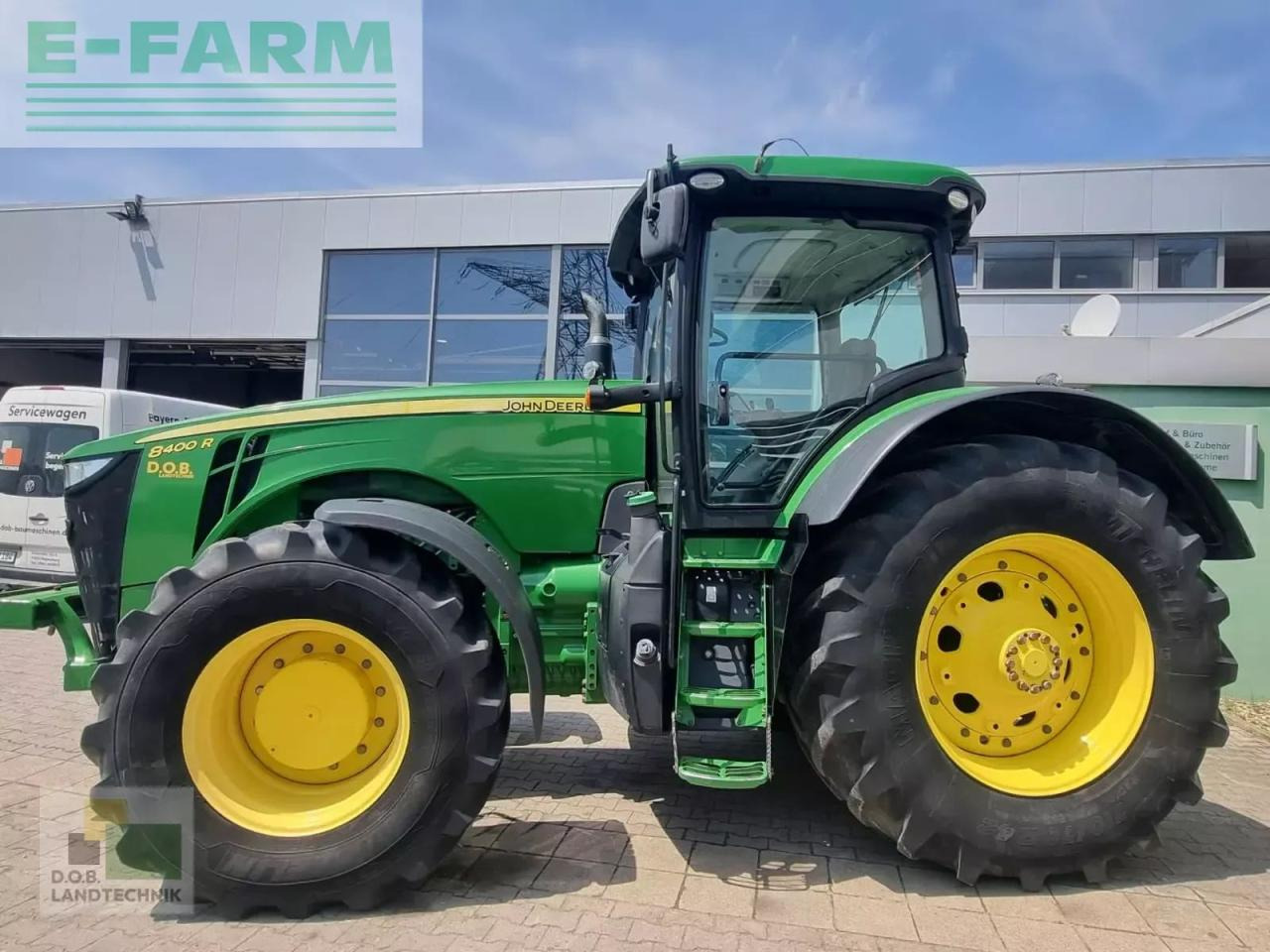 John Deere 8400 r - Трактор: фото 3 John Deere 8400 r - Трактор: фото 3