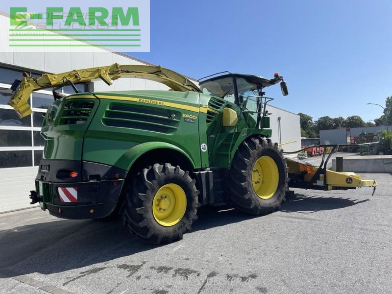John Deere 8400i - Кормоуборочный комбайн: фото 2 John Deere 8400i - Кормоуборочный комбайн: фото 2