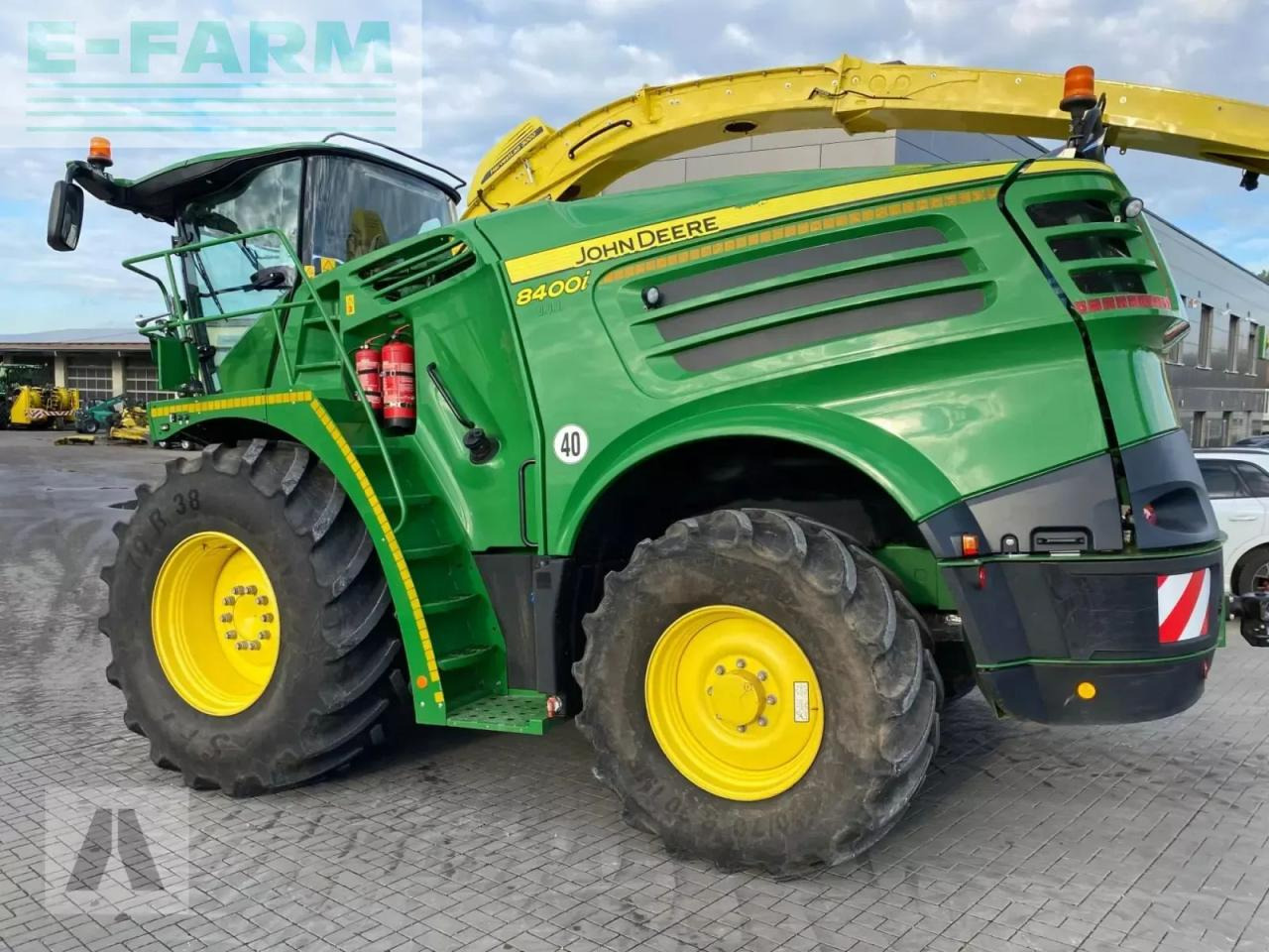 John Deere 8400i - Кормоуборочный комбайн: фото 4 John Deere 8400i - Кормоуборочный комбайн: фото 4