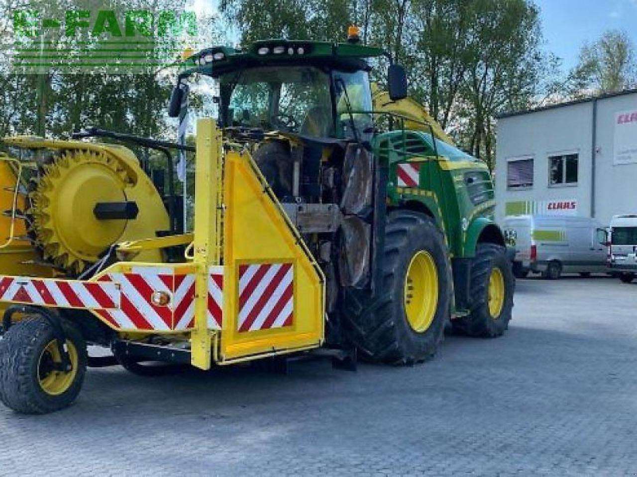 John Deere 8400i stalkbuster - Кормоуборочный комбайн: фото 5 John Deere 8400i stalkbuster - Кормоуборочный комбайн: фото 5