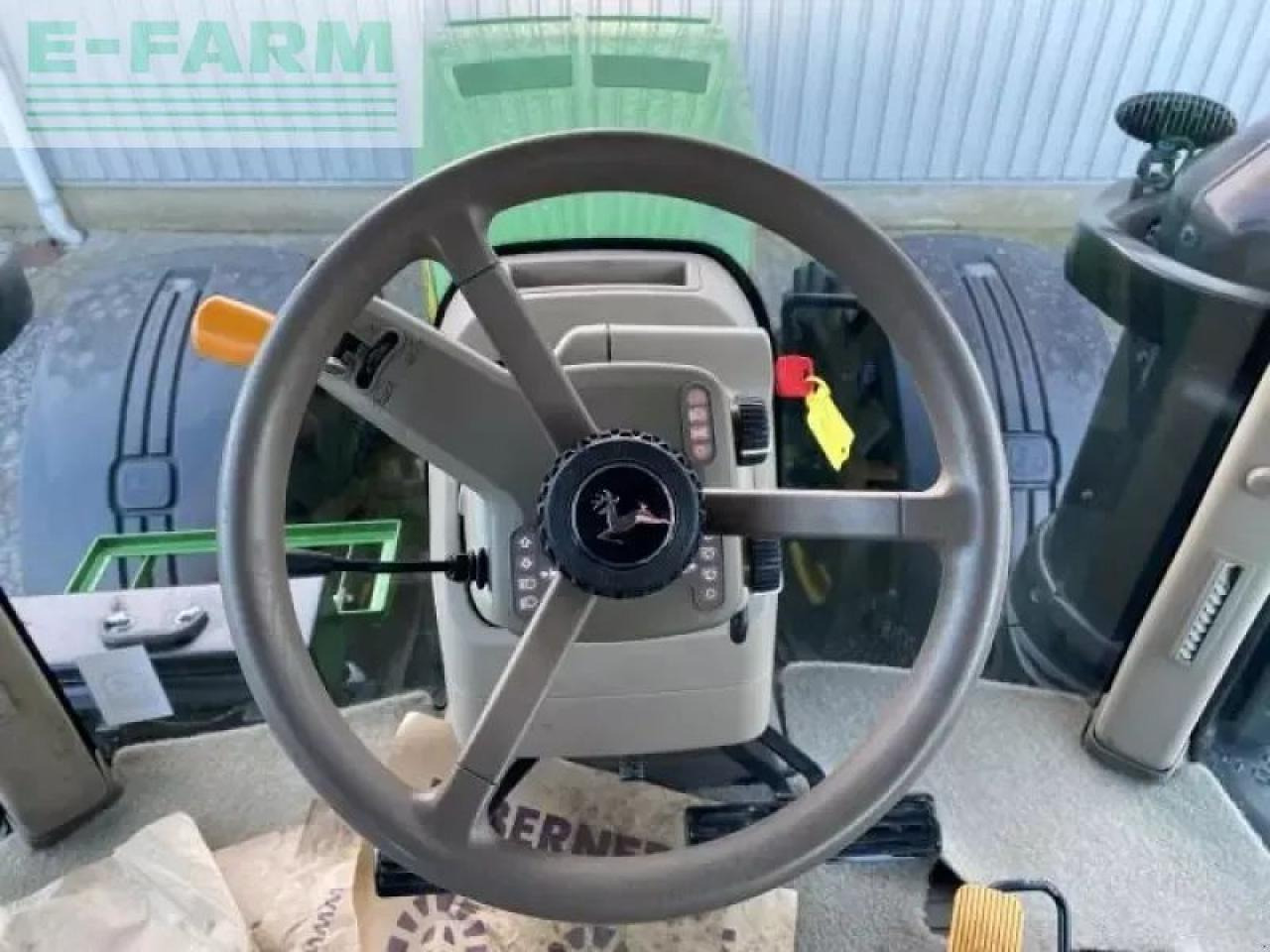 John Deere 8400r - Трактор: фото 5 John Deere 8400r - Трактор: фото 5