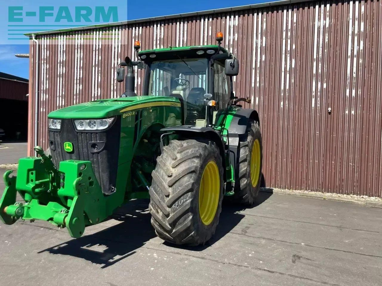 John Deere 8400r - Трактор: фото 1 John Deere 8400r - Трактор: фото 1