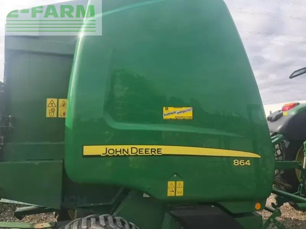 John Deere 864 premium - Пресс-подборщик тюковый: фото 1 John Deere 864 premium - Пресс-подборщик тюковый: фото 1
