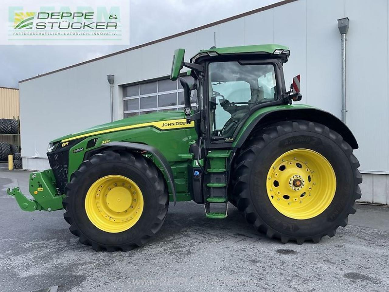 Трактор John Deere 8r 340: фото 15
