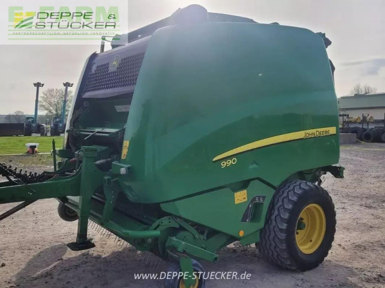 John Deere 990 - Пресс-подборщик тюковый: фото 5 John Deere 990 - Пресс-подборщик тюковый: фото 5