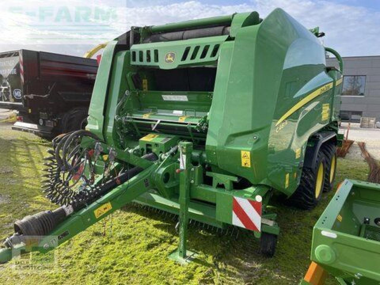 John Deere c461r maxicut hc 25 premium - Пресс-подборщик тюковый: фото 3 John Deere c461r maxicut hc 25 premium - Пресс-подборщик тюковый: фото 3
