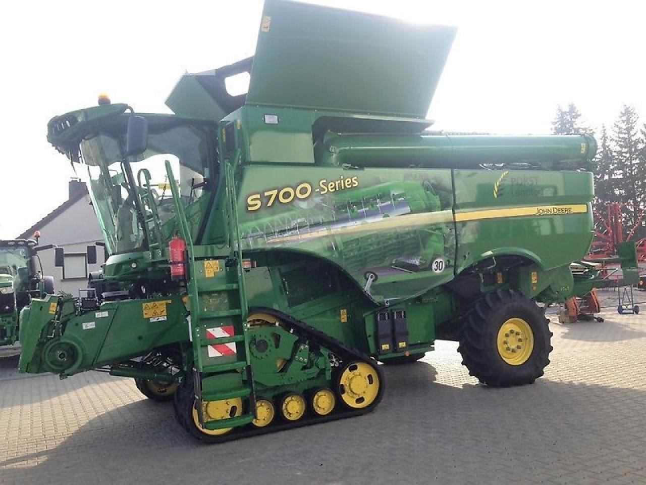 John Deere s780 i mit 630x schneidwerk - Зерноуборочный комбайн: фото 2 John Deere s780 i mit 630x schneidwerk - Зерноуборочный комбайн: фото 2