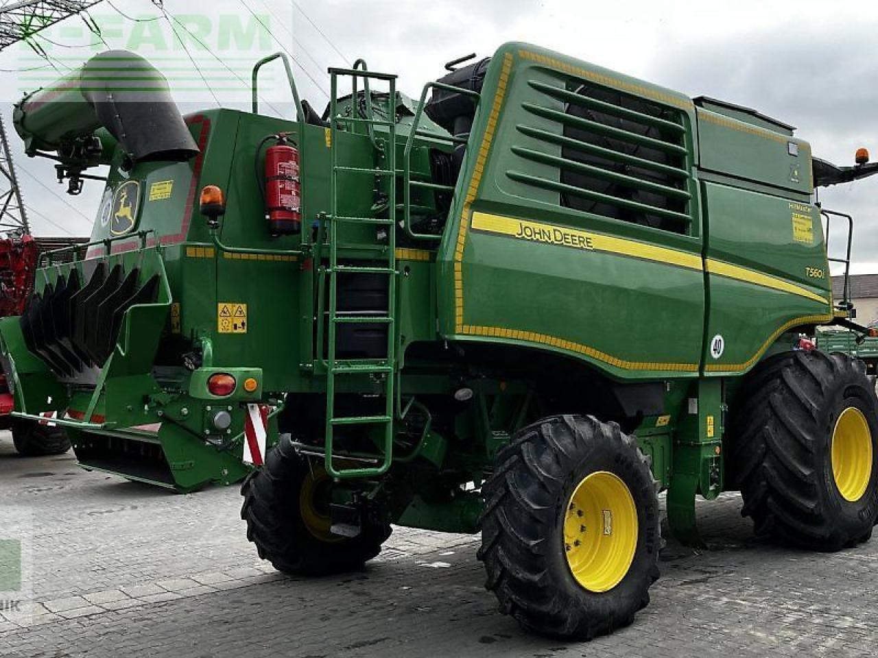 John Deere t560 i hm - Зерноуборочный комбайн: фото 4 John Deere t560 i hm - Зерноуборочный комбайн: фото 4