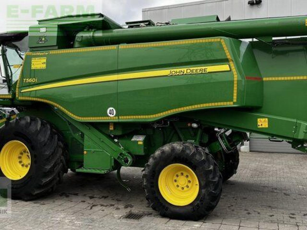 John Deere t560 i hm - Зерноуборочный комбайн: фото 2 John Deere t560 i hm - Зерноуборочный комбайн: фото 2