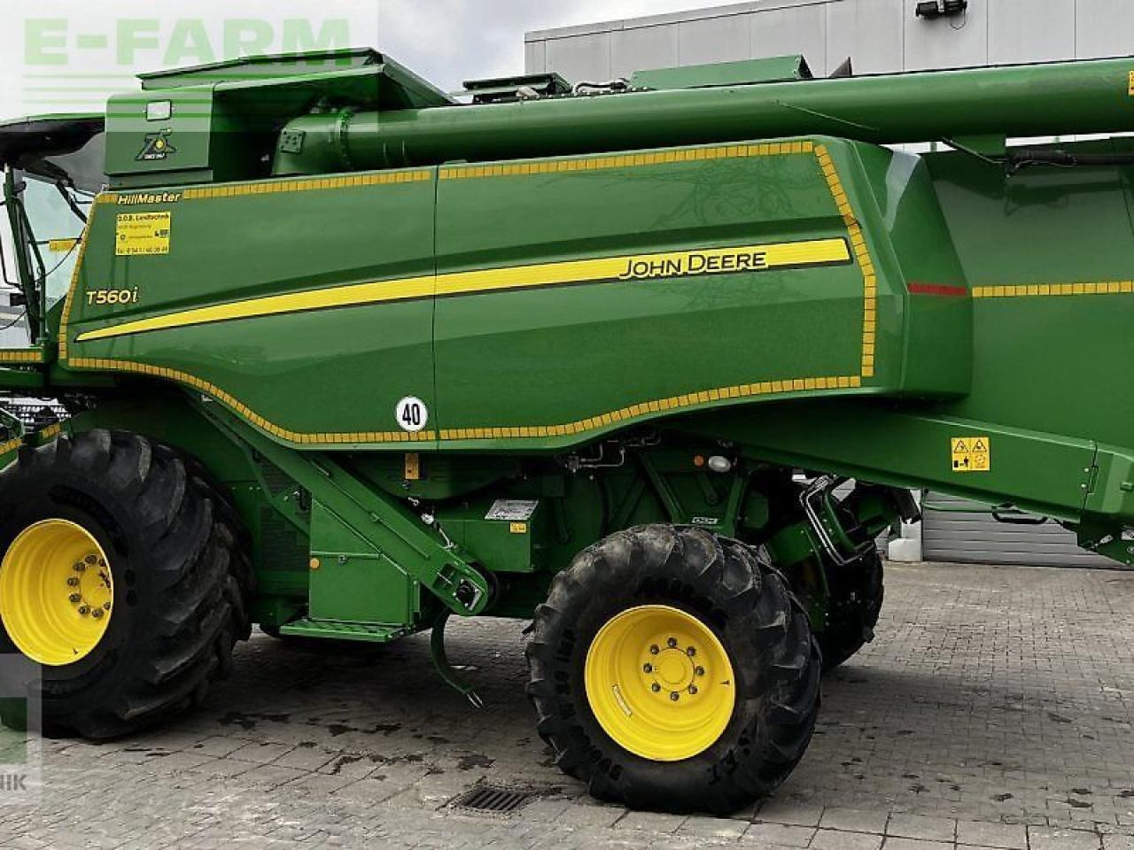 John Deere t560 i hm - Зерноуборочный комбайн: фото 2 John Deere t560 i hm - Зерноуборочный комбайн: фото 2