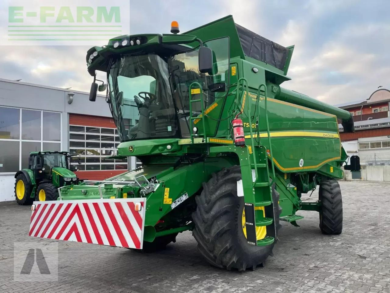 John Deere t560 i hm - Зерноуборочный комбайн: фото 3 John Deere t560 i hm - Зерноуборочный комбайн: фото 3