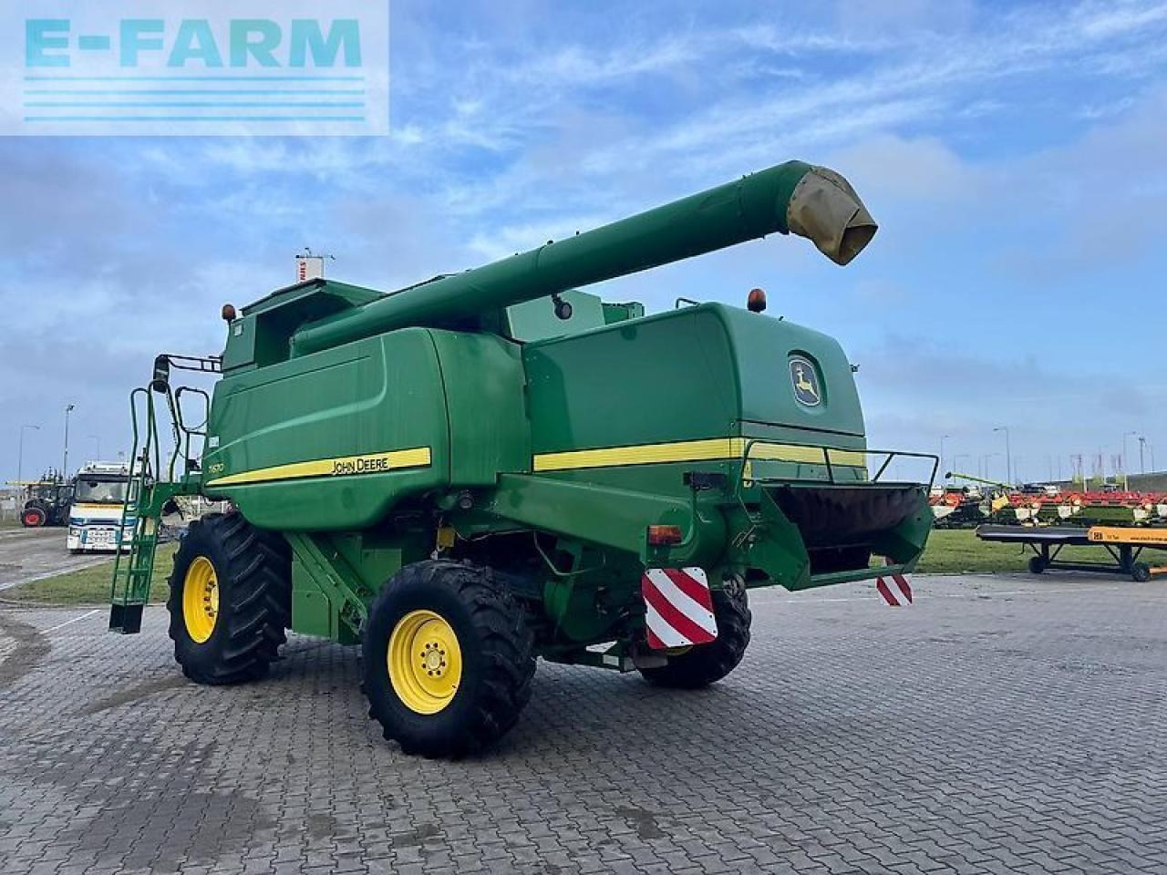 John Deere t670 - Зерноуборочный комбайн: фото 5 John Deere t670 - Зерноуборочный комбайн: фото 5