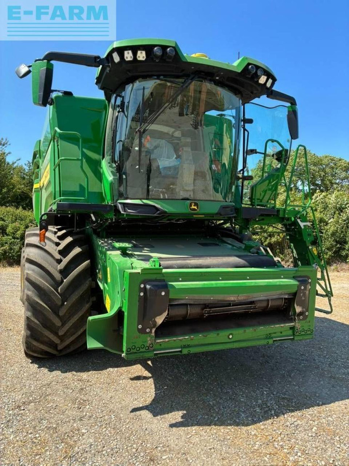 John Deere x9 1000 - Зерноуборочный комбайн: фото 1 John Deere x9 1000 - Зерноуборочный комбайн: фото 1