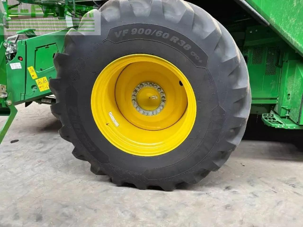 John Deere x9 1000 - Зерноуборочный комбайн: фото 5 John Deere x9 1000 - Зерноуборочный комбайн: фото 5