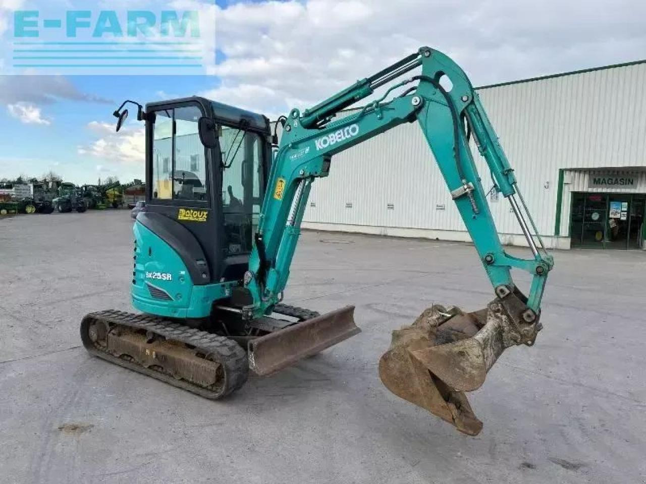 Мини-экскаватор Kobelco sk 25 sr-6e: фото 6