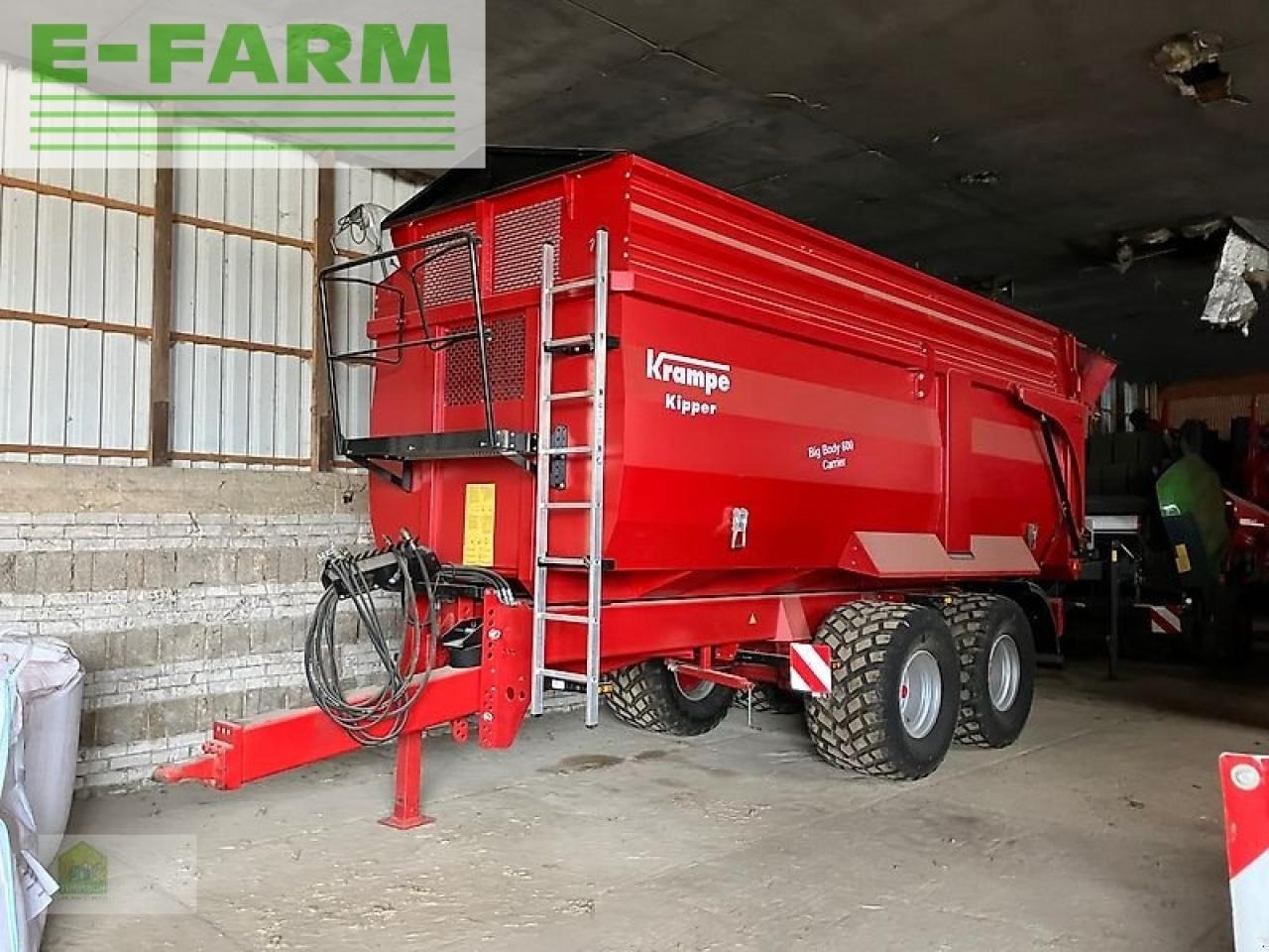 Krampe big body bb 600 + canagro schnecke df1315 - Сельскохозяйственный прицеп-самосвал: фото 1 Krampe big body bb 600 + canagro schnecke df1315 - Сельскохозяйственный прицеп-самосвал: фото 1