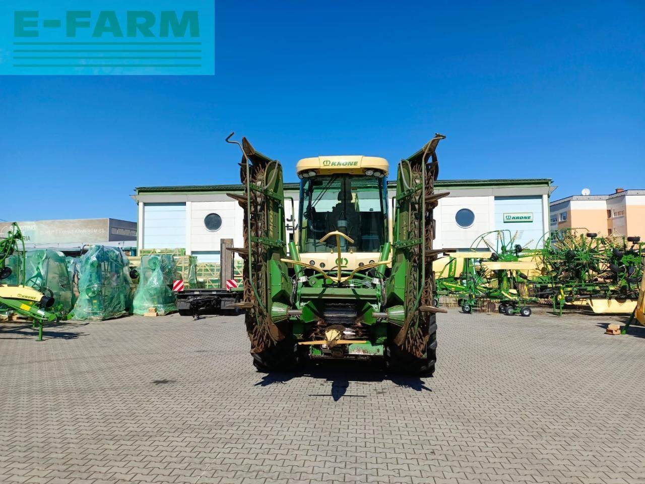 Krone big x 580 + easy flow 300s + easy collect 600-2 - Кормоуборочный комбайн: фото 3 Krone big x 580 + easy flow 300s + easy collect 600-2 - Кормоуборочный комбайн: фото 3