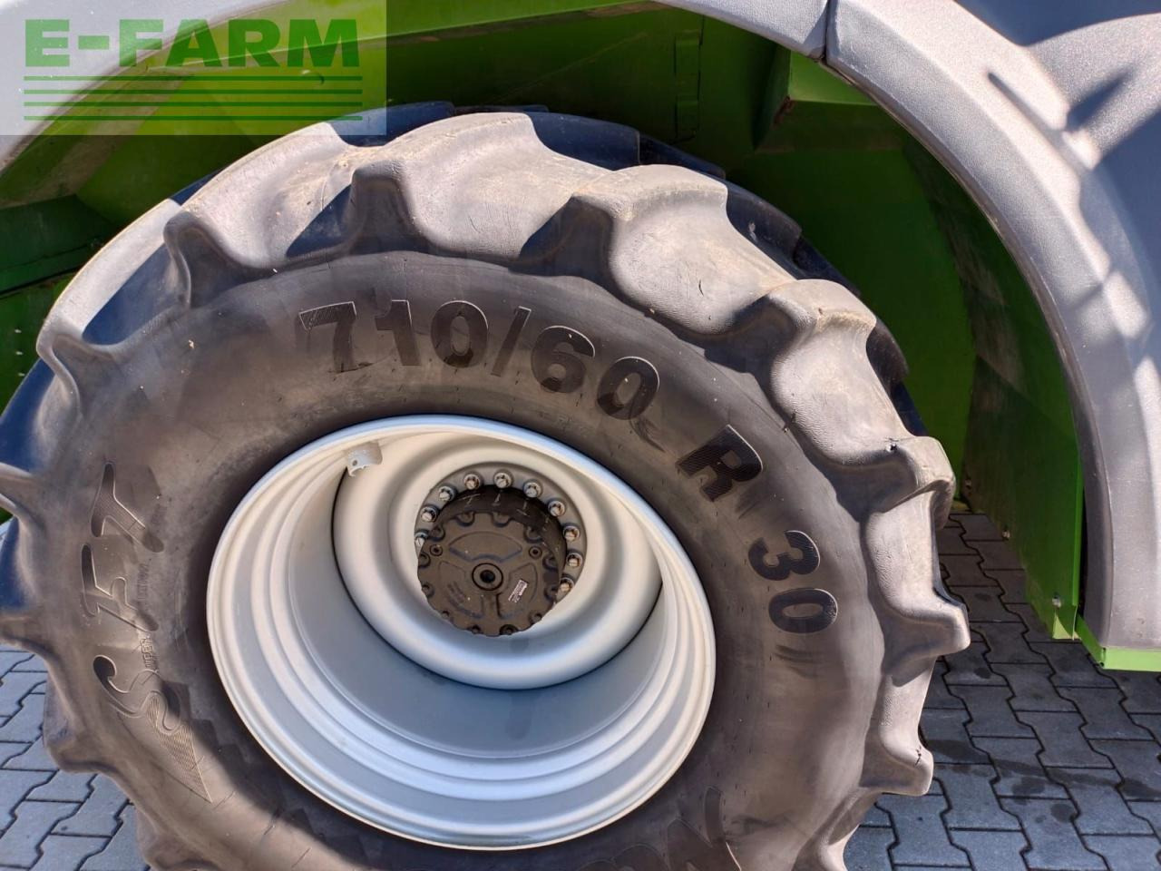 Krone big x 580 + easy flow 300s + easy collect 600-2 - Кормоуборочный комбайн: фото 1 Krone big x 580 + easy flow 300s + easy collect 600-2 - Кормоуборочный комбайн: фото 1