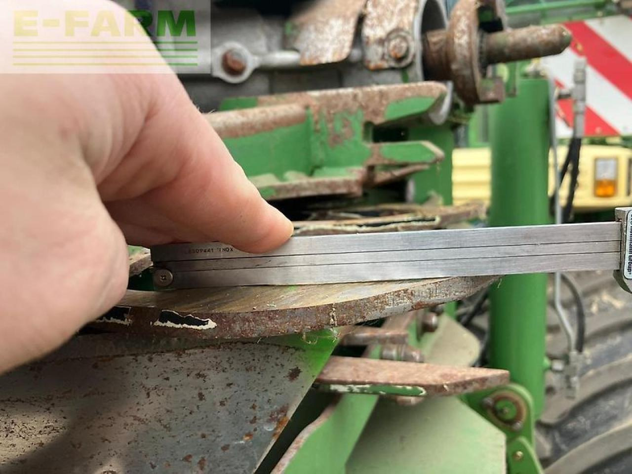 Krone eaycolect 750-3 - Оборудование для кормоуборочного комбайна: фото 5 Krone eaycolect 750-3 - Оборудование для кормоуборочного комбайна: фото 5