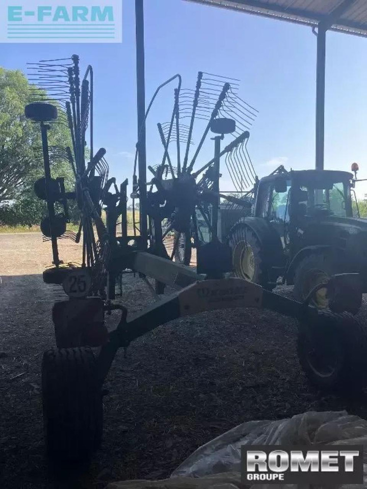 Krone swtc 880 - Сеноворошилка: фото 2 Krone swtc 880 - Сеноворошилка: фото 2