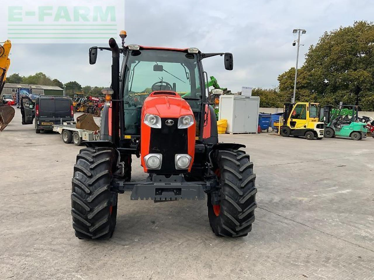 Kubota m135 gx tractor (st24279) - Трактор: фото 3 Kubota m135 gx tractor (st24279) - Трактор: фото 3