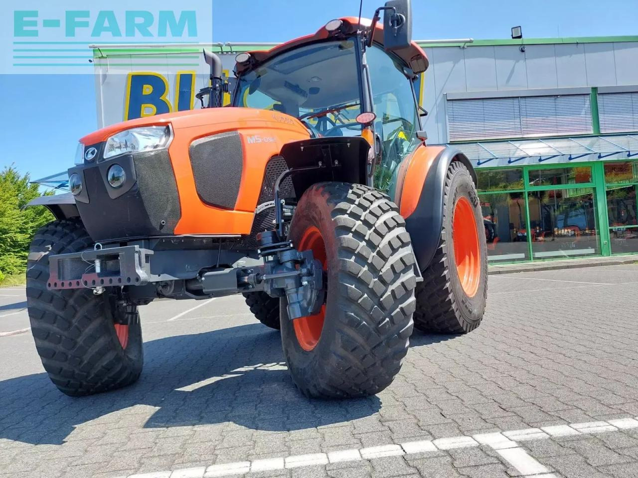 Kubota m5-092 cab - Трактор: фото 3 Kubota m5-092 cab - Трактор: фото 3