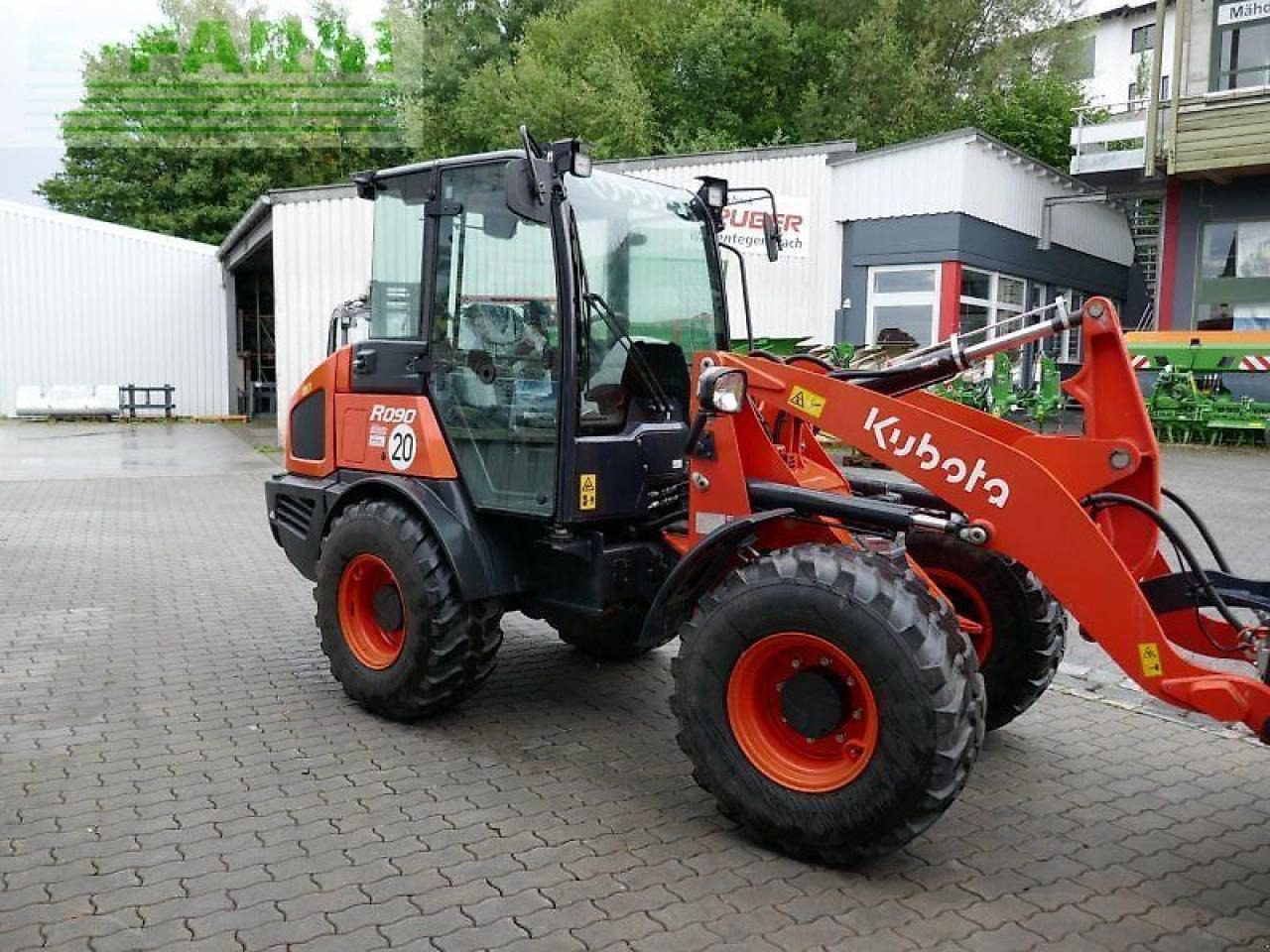 Kubota r090 - Мини-экскаватор: фото 4 Kubota r090 - Мини-экскаватор: фото 4