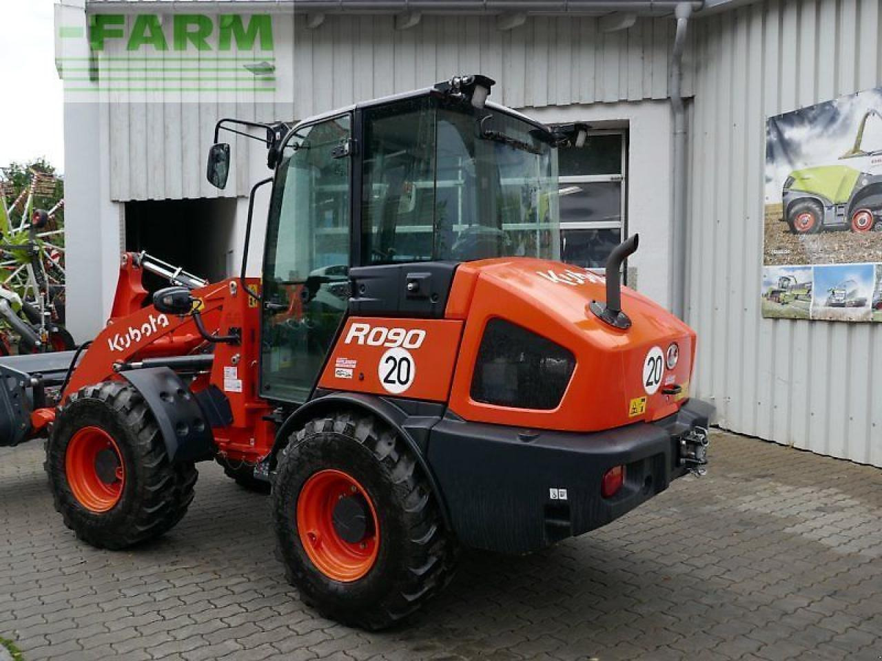 Kubota r090 - Мини-экскаватор: фото 2 Kubota r090 - Мини-экскаватор: фото 2