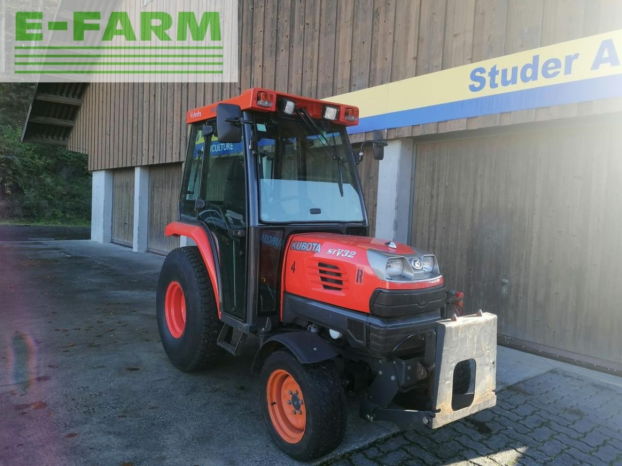 Kubota stv 32 - Трактор: фото 2 Kubota stv 32 - Трактор: фото 2
