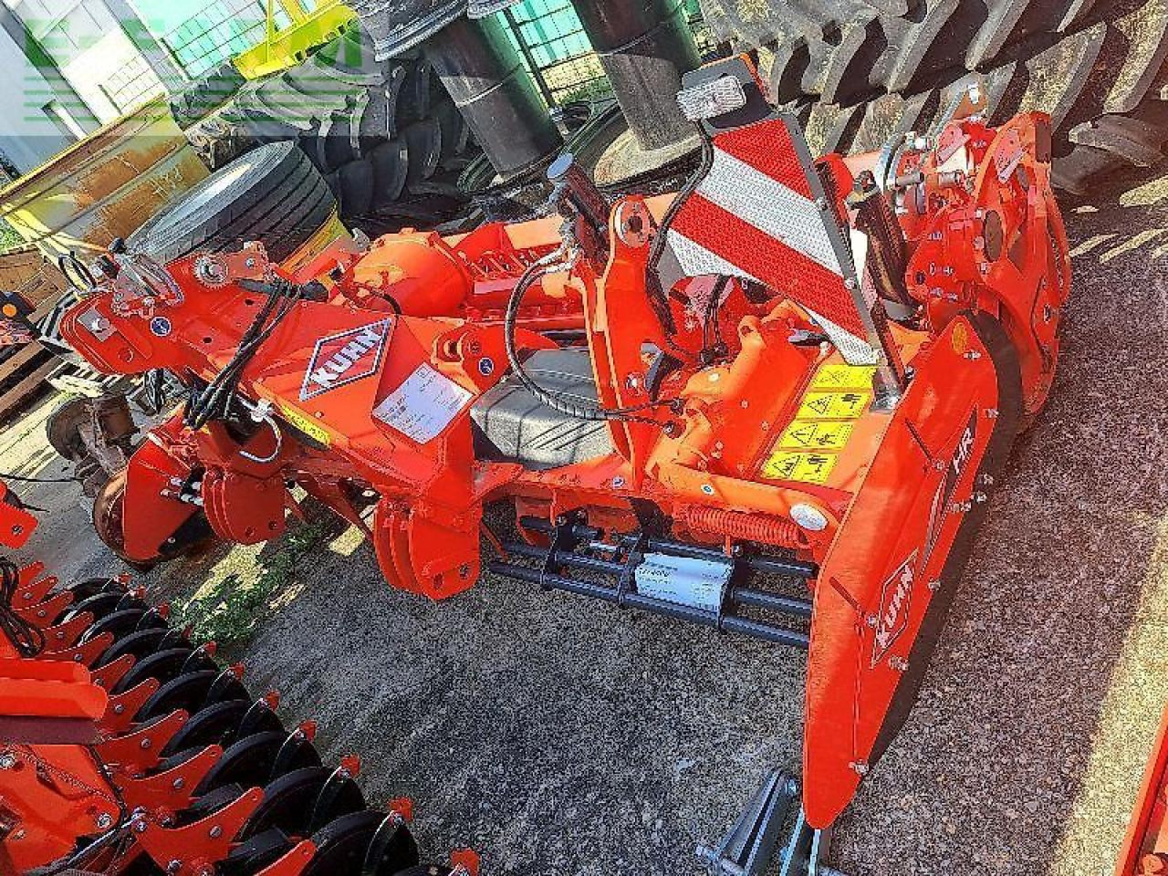Kuhn hr3030 - Техника для обработки почвы: фото 1 Kuhn hr3030 - Техника для обработки почвы: фото 1
