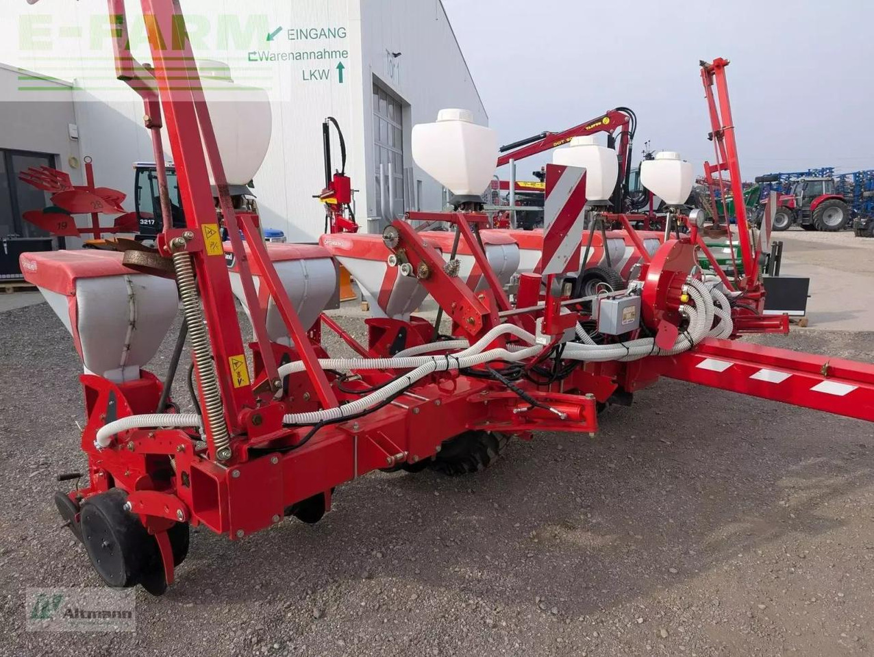 Kverneland optima tf profi 8reihig, mikrogranulatstreuer - Сеялка точного высева: фото 1 Kverneland optima tf profi 8reihig, mikrogranulatstreuer - Сеялка точного высева: фото 1